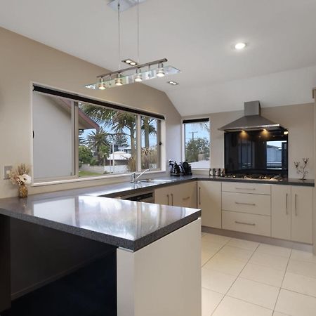 Muricata Beach House Mount Maunganui Esterno foto